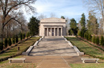 Kentucky: Abraham Lincoln's Birthplace Memorial